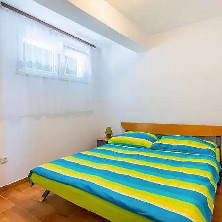 Accogliente Con 2 Da Letto A *
